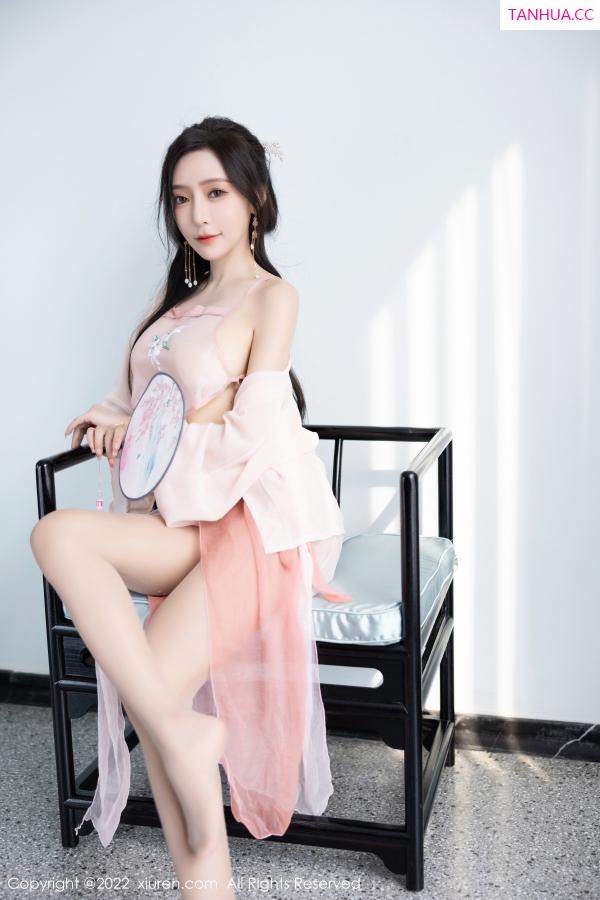 王馨瑶  [XiuRen]高清写真图 2022.12.23 No.6040 王馨瑶yanni 古装服饰第16张图片